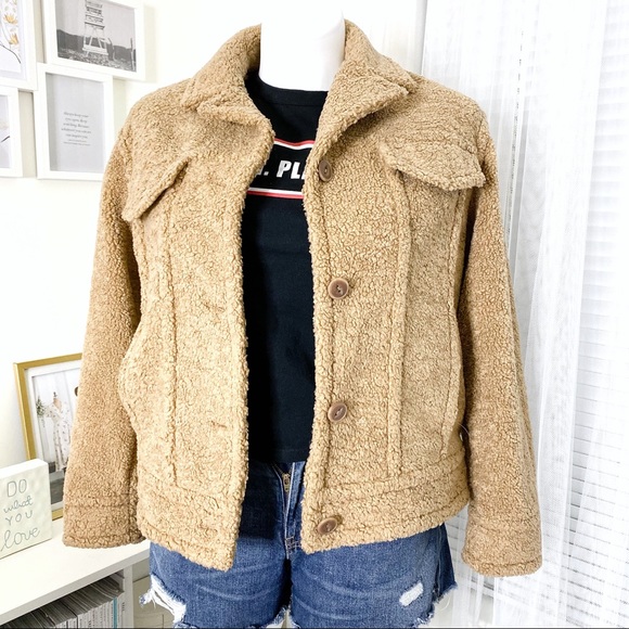 Vince Jackets & Blazers - Vince Faux Sherpa Teddy Jacket Desert Camel Size M